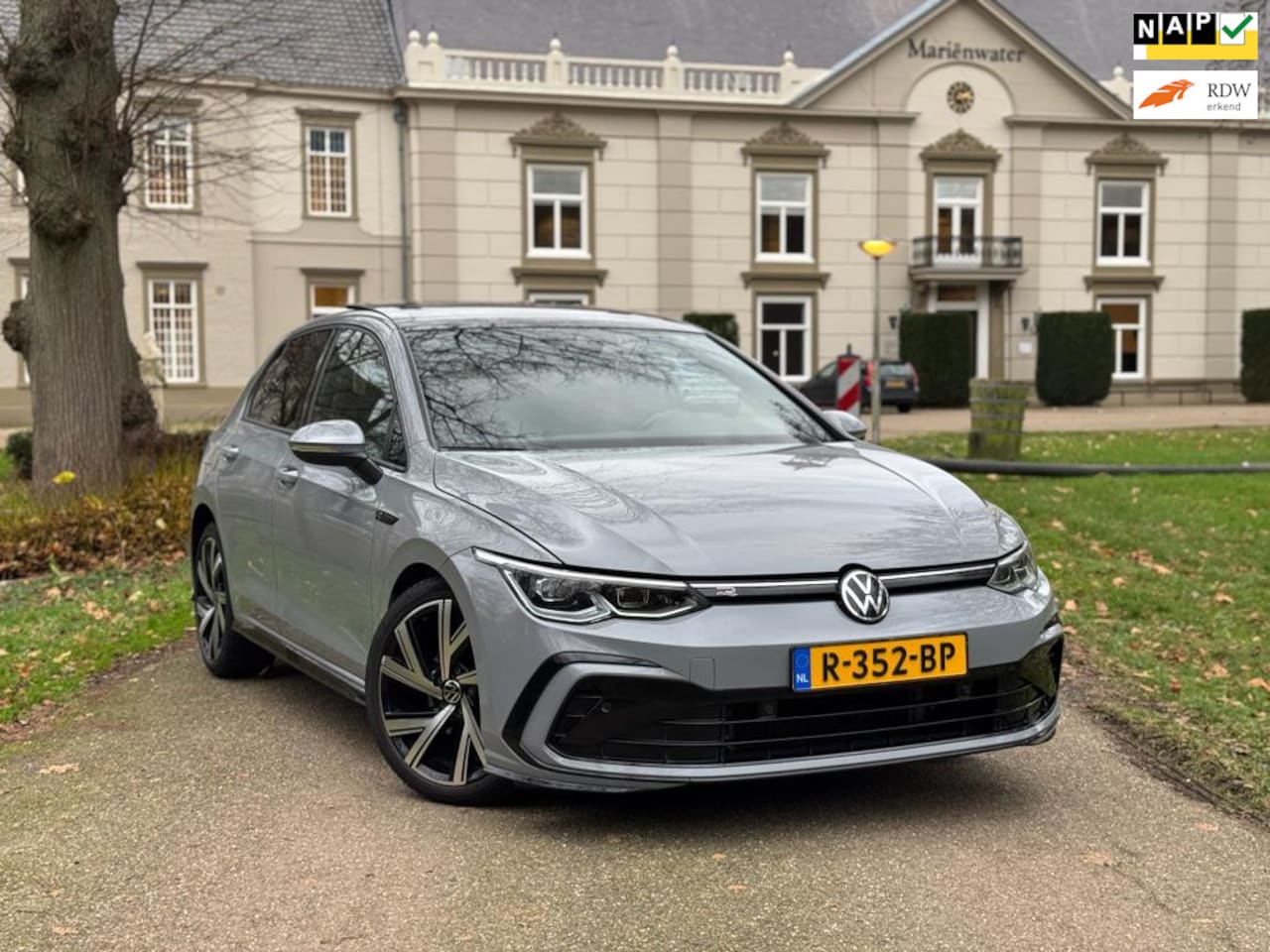 Volkswagen Golf - 1.5 eTSI R-Line |Apple Carplay|Pano|Navi|Harman Kardon - AutoWereld.nl