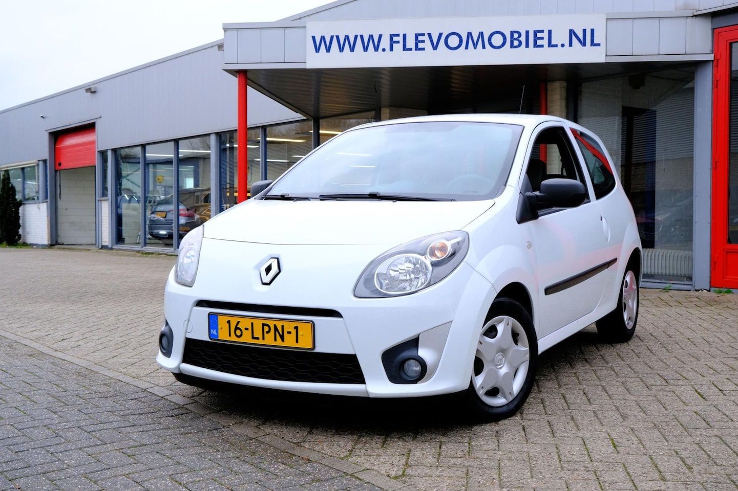 Renault Twingo - 1.2-16V Authentique *67.565km!* 1e Eigenaar - AutoWereld.nl