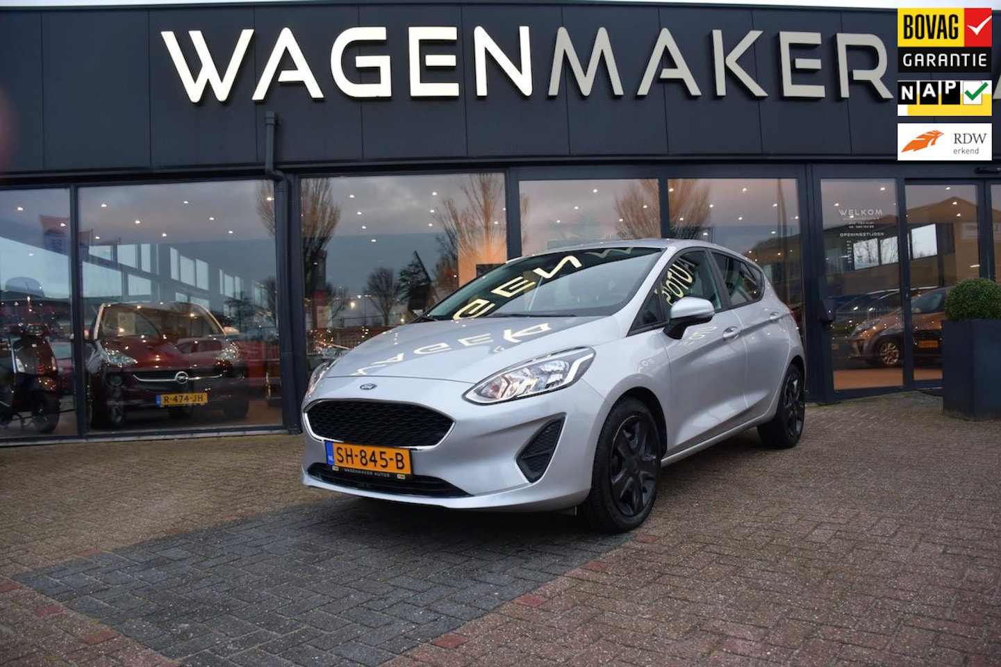 Ford Fiesta - 1.1 Trend Airco|Navigatie|Apple/Android Carplay - AutoWereld.nl