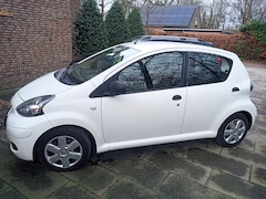 Toyota Aygo - 1.0-12V Now