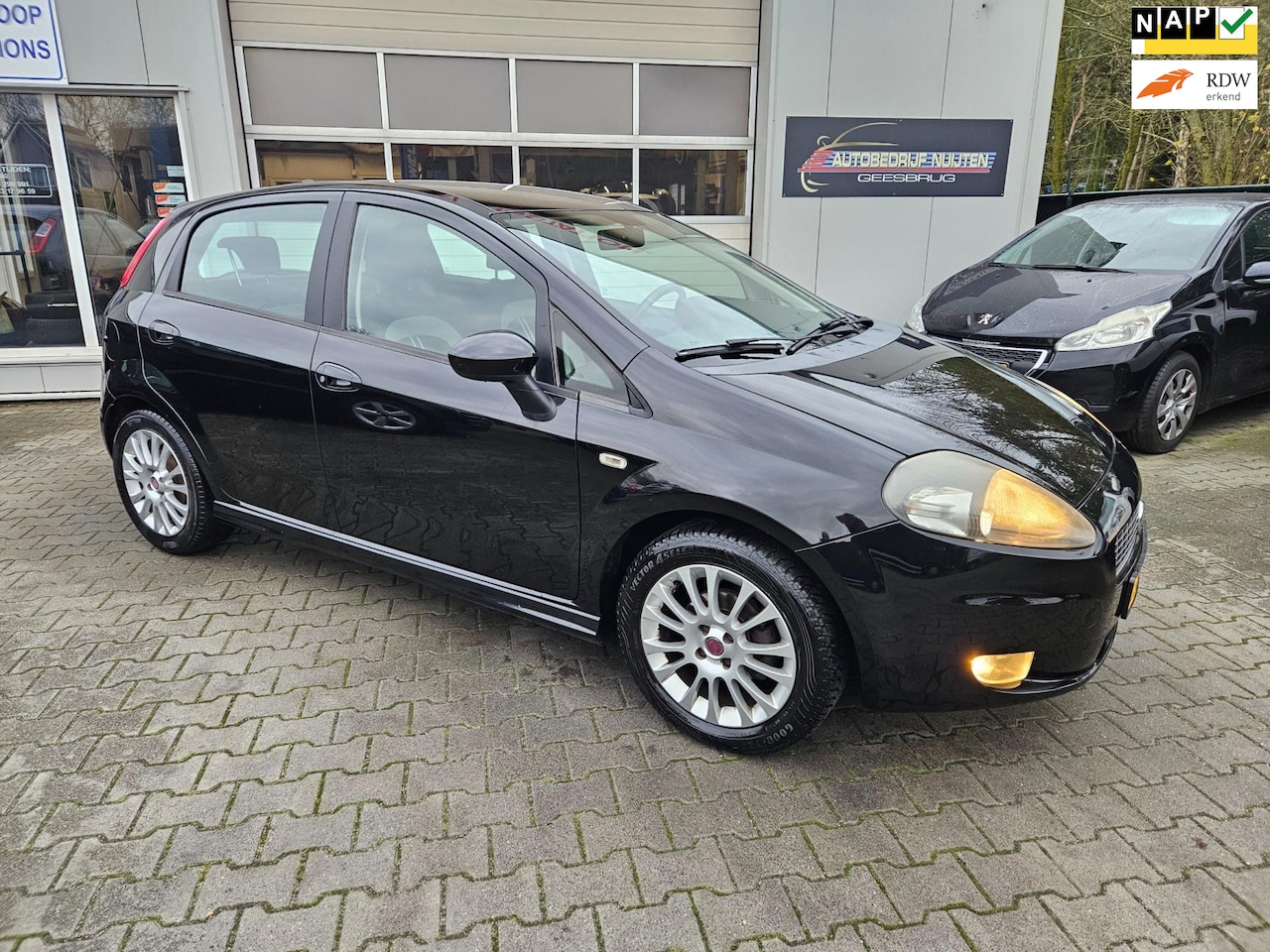 Fiat Grande Punto - 1.4-16V Racing 1.4-16V Racing - AutoWereld.nl