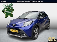 Toyota Aygo X - 1.0 VVT-i MT envy Cabrio leuke Two-Tone blauw/zwarte uitvoering | Draadloos telefoonlader