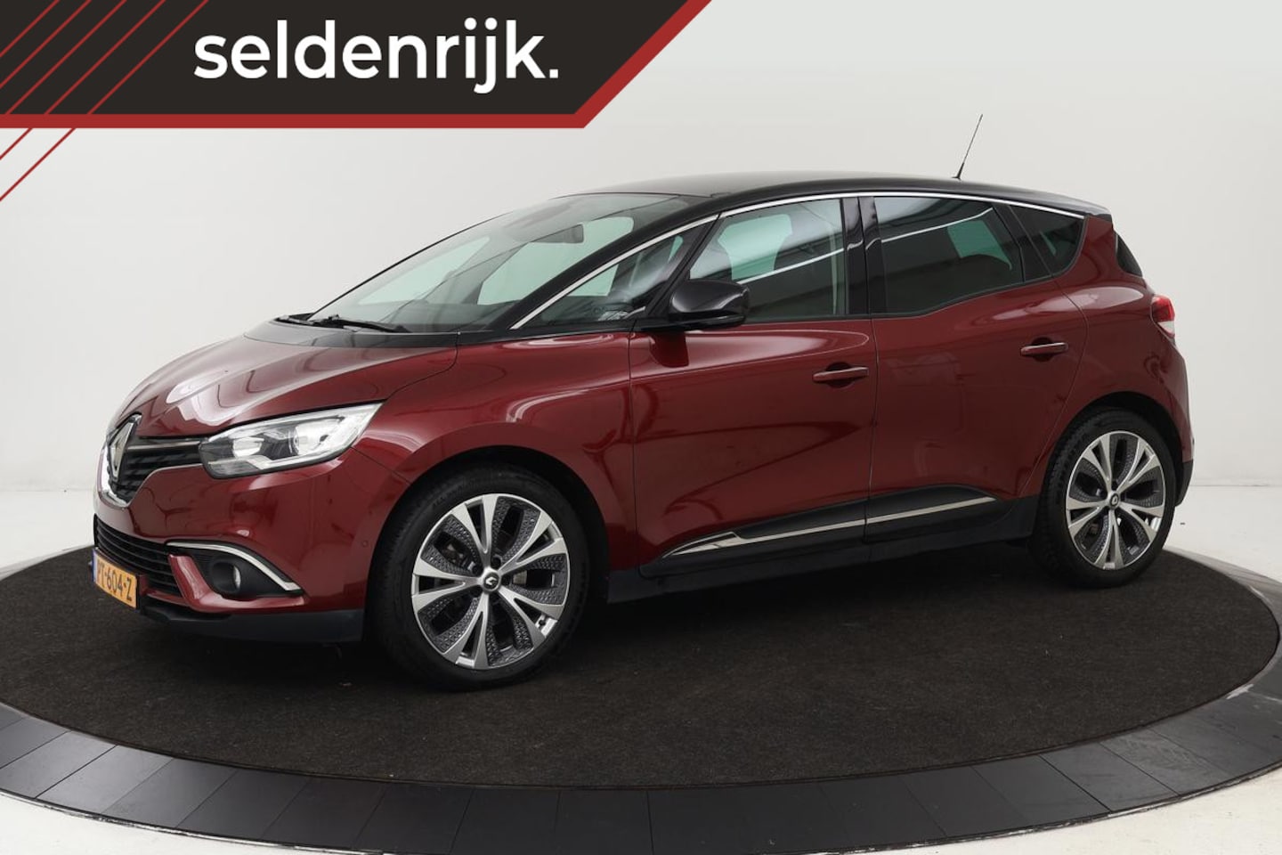 Renault Scénic - 1.2 TCe Intens | Trekhaak | Half leder | Camera | Navigatie | Carplay | Dodehoek detectie - AutoWereld.nl