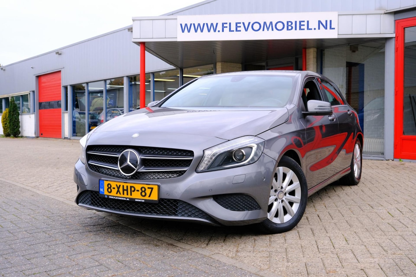 Mercedes-Benz A-klasse - 180 Ambition Xenon|Half Leder|Navi|LMV - AutoWereld.nl