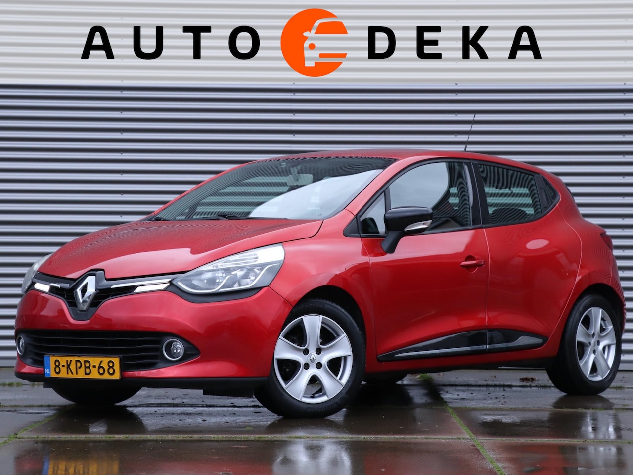 Renault Clio - 0.9 TCe Expression *Navigatie*Trekhaak*Parkeersens.* - AutoWereld.nl