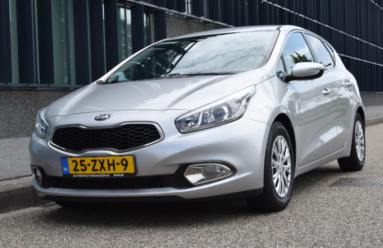 Kia Cee'd - 1.6 CRDi Comfort Pack 6 Maanden Garantie - AutoWereld.nl