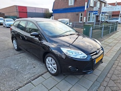 Ford Focus Wagon - Rijklaar Nwe distributieriem servicebeurt