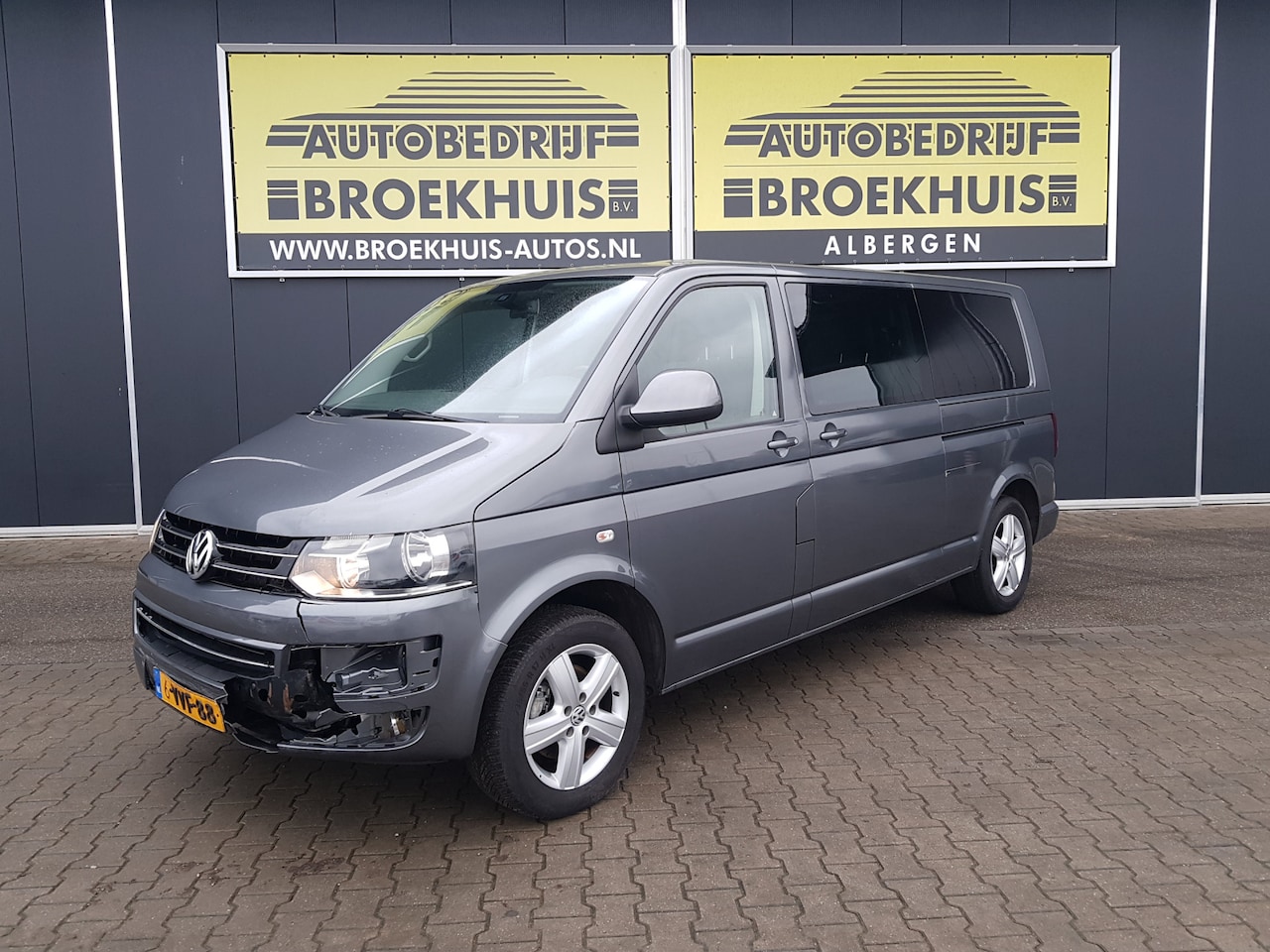 Volkswagen Transporter - 2.0 TDI L2H1 DC Comfortline 2.0 TDI L2H1 DC Comfortline - AutoWereld.nl