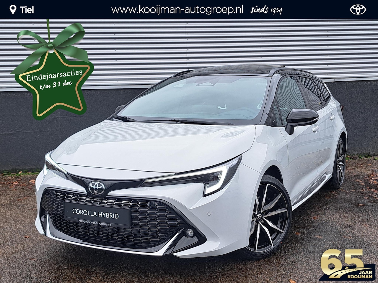 Toyota Corolla Touring Sports - 1.8 Hybrid GR Sport Automaat PANO, Nieuw en direct uit voorraad leverbaar - AutoWereld.nl