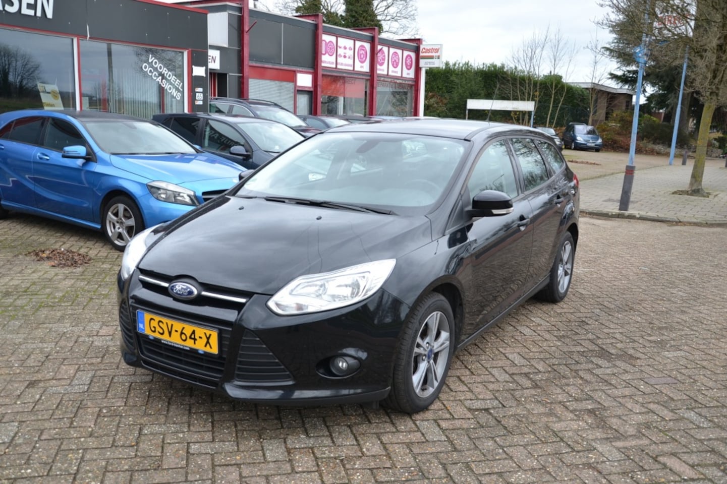 Ford Focus Wagon - 1.0 EcoB. Edit. PLus - AutoWereld.nl