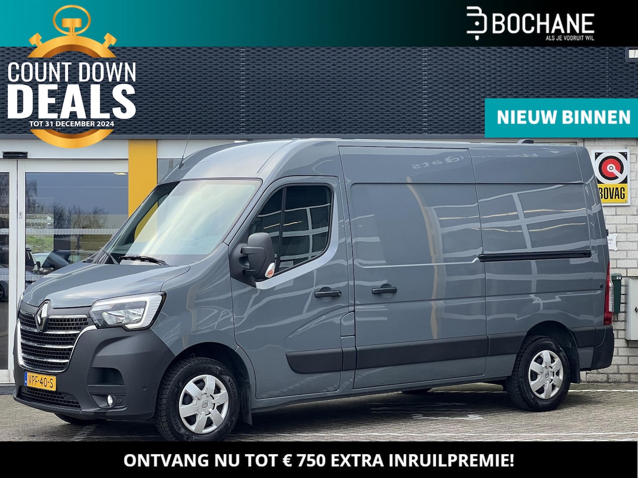 Renault Master - T35 2.3 dCi 180 L2H2 Energy Work Edition | Dubbele schuifdeur | Trekhaak | Achteruitrijcam - AutoWereld.nl