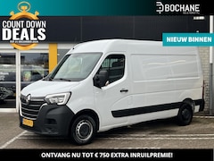 Renault Master - T33 2.3 dCi 135 L2H2 Comfort | Trekhaak | Navigatie | DAB | Parkeersensoren |