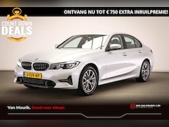 BMW 3-serie - 320i Executive Edition | PARKING / SPORT LINE- PACK | HALF LEDER | CAMERA