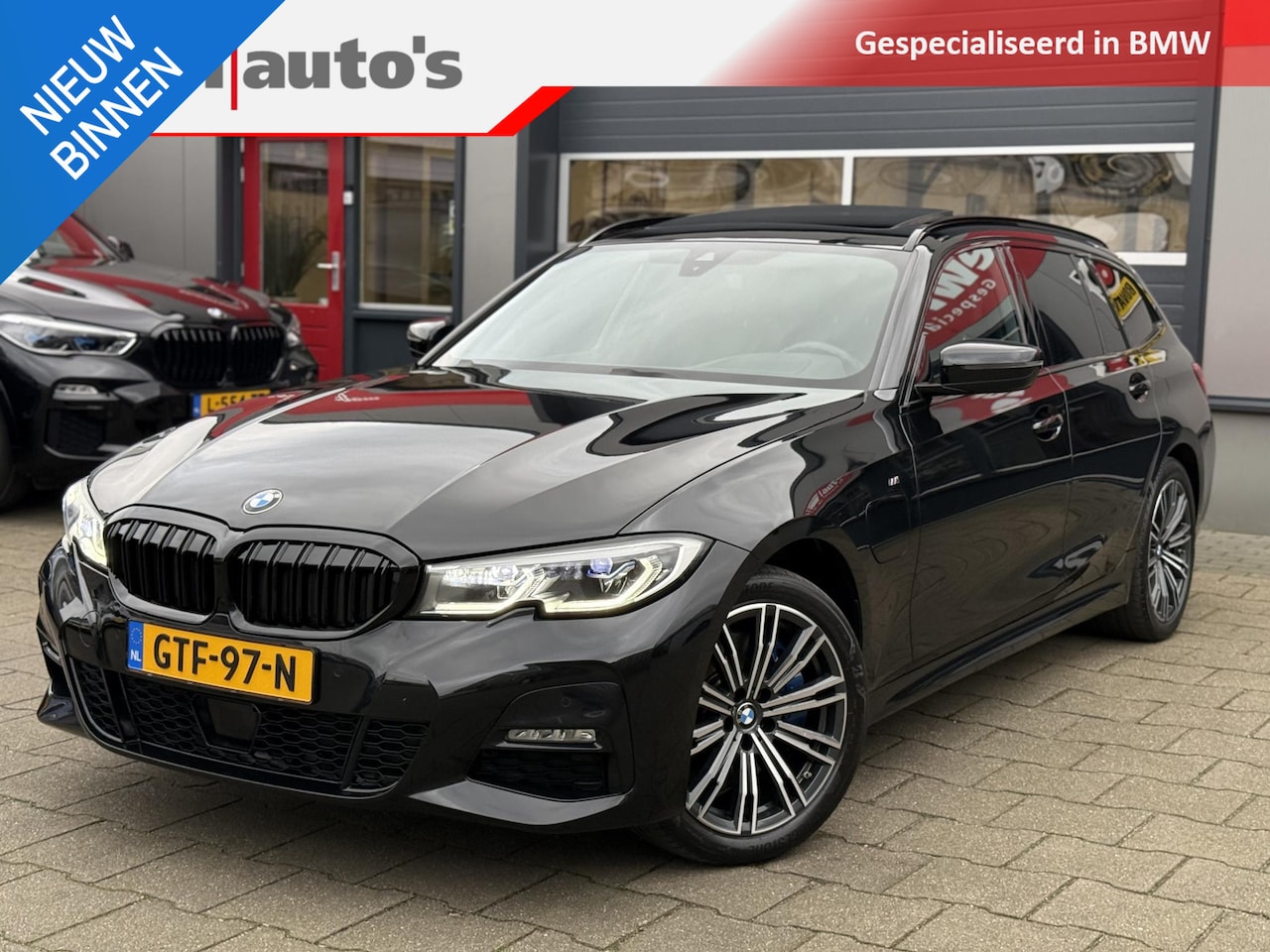 BMW 3-serie Touring - 330e xDrive M-Sport Panorama Laser licht - AutoWereld.nl