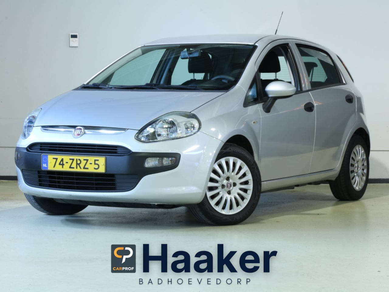 Fiat Punto Evo - 1.2 Active * ALL-IN PRIJS * 1 JAAR GARANTIE - AutoWereld.nl