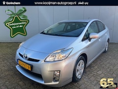 Toyota Prius - 1.8 Comfort | 1e Eigenaar | NIEUW Geleverd en Onderhouden | Head up Display | Climate Cont