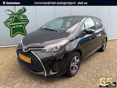 Toyota Yaris - 1.0 VVT-i Trend | 1e Eigenaar | NIEUW Geleverd en Onderhouden | Navigatie | LM Velgen | Ac