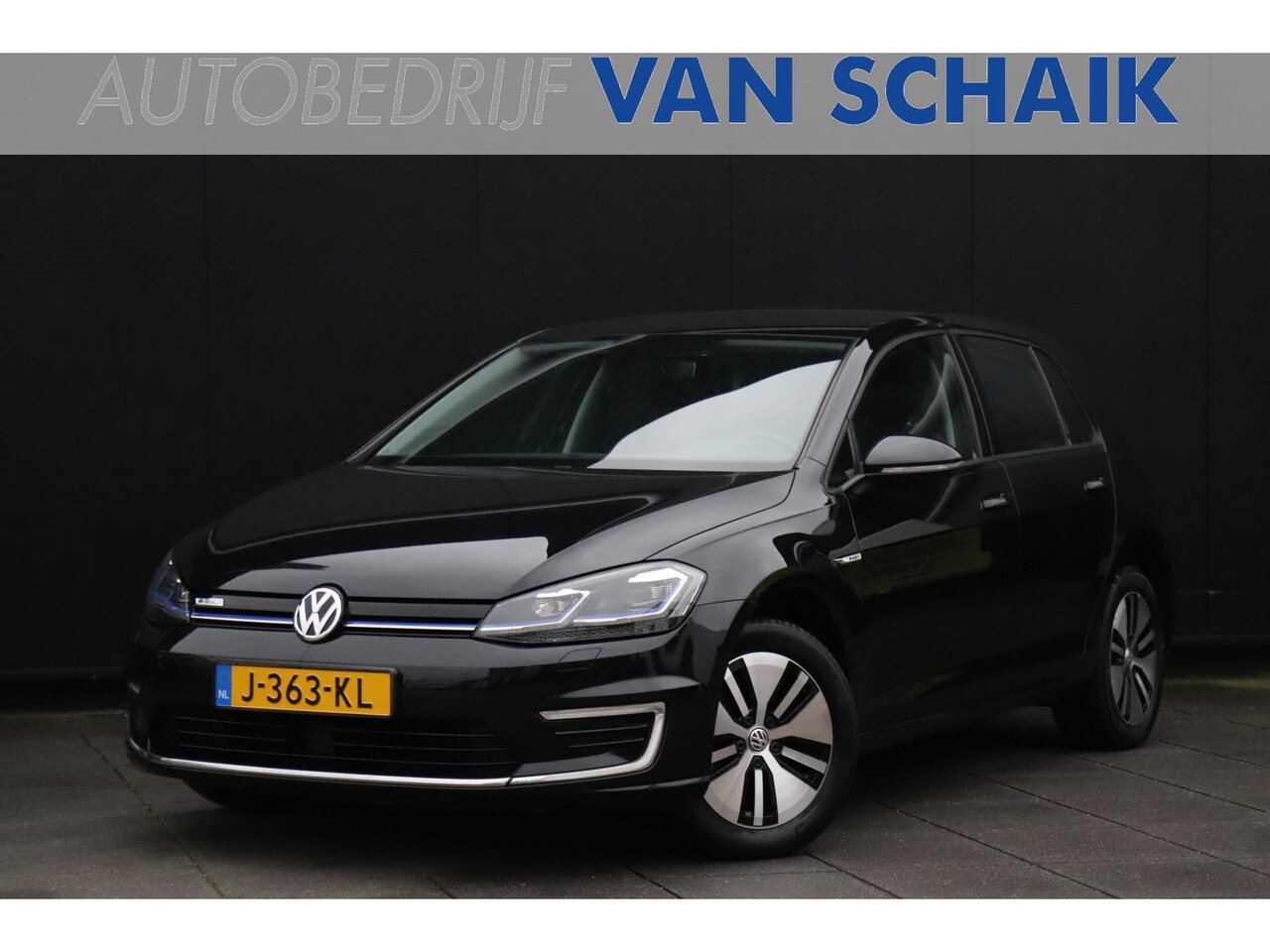 Volkswagen e-Golf - | PDC | STOELVERW. | APPLE CARPLAY | NAVI | - AutoWereld.nl