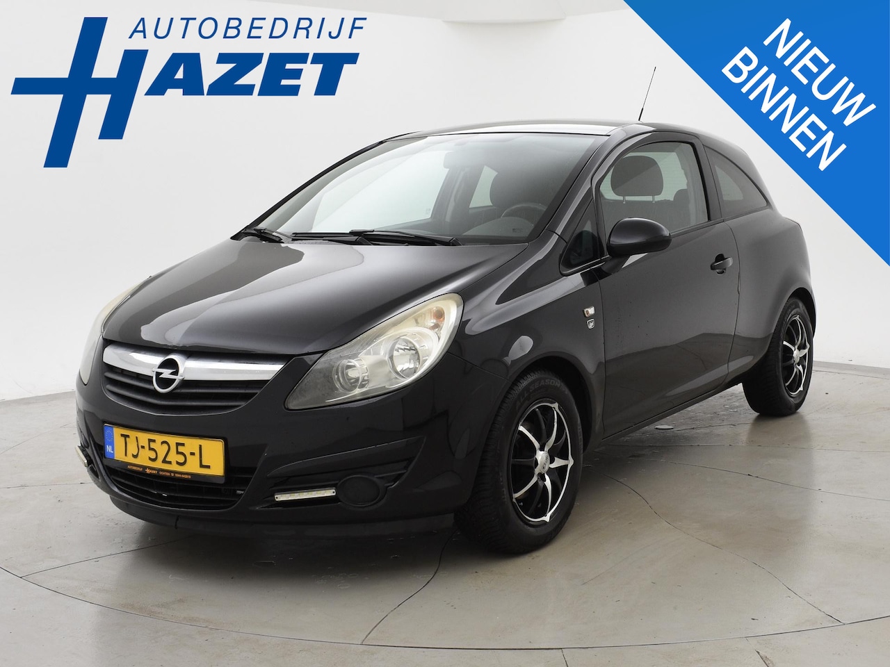 Opel Corsa - 1.2-16V 3-DEURS + AIRCO / CRUISE / LMV - AutoWereld.nl