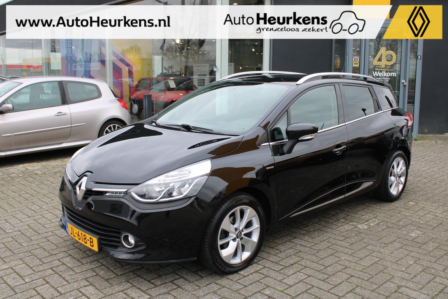 Renault Clio Estate - TCe 90 Limited | NL-auto | Trekhaak | - AutoWereld.nl