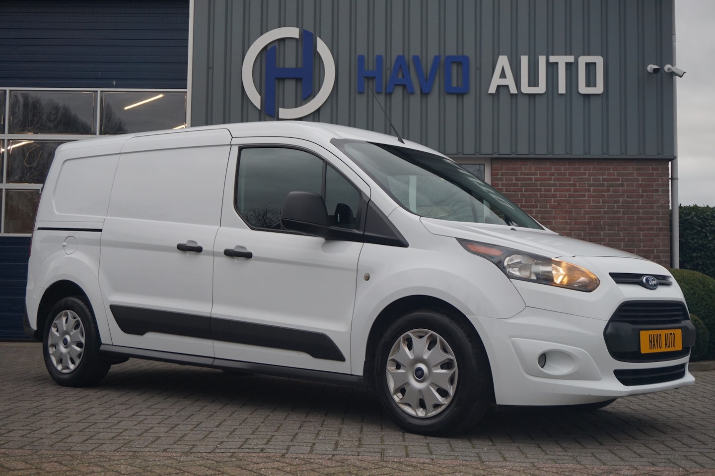 Ford Transit Connect - 1.0 Benzine L2 Trend, AIRCO, BTW-VRIJ / MARGE - AutoWereld.nl