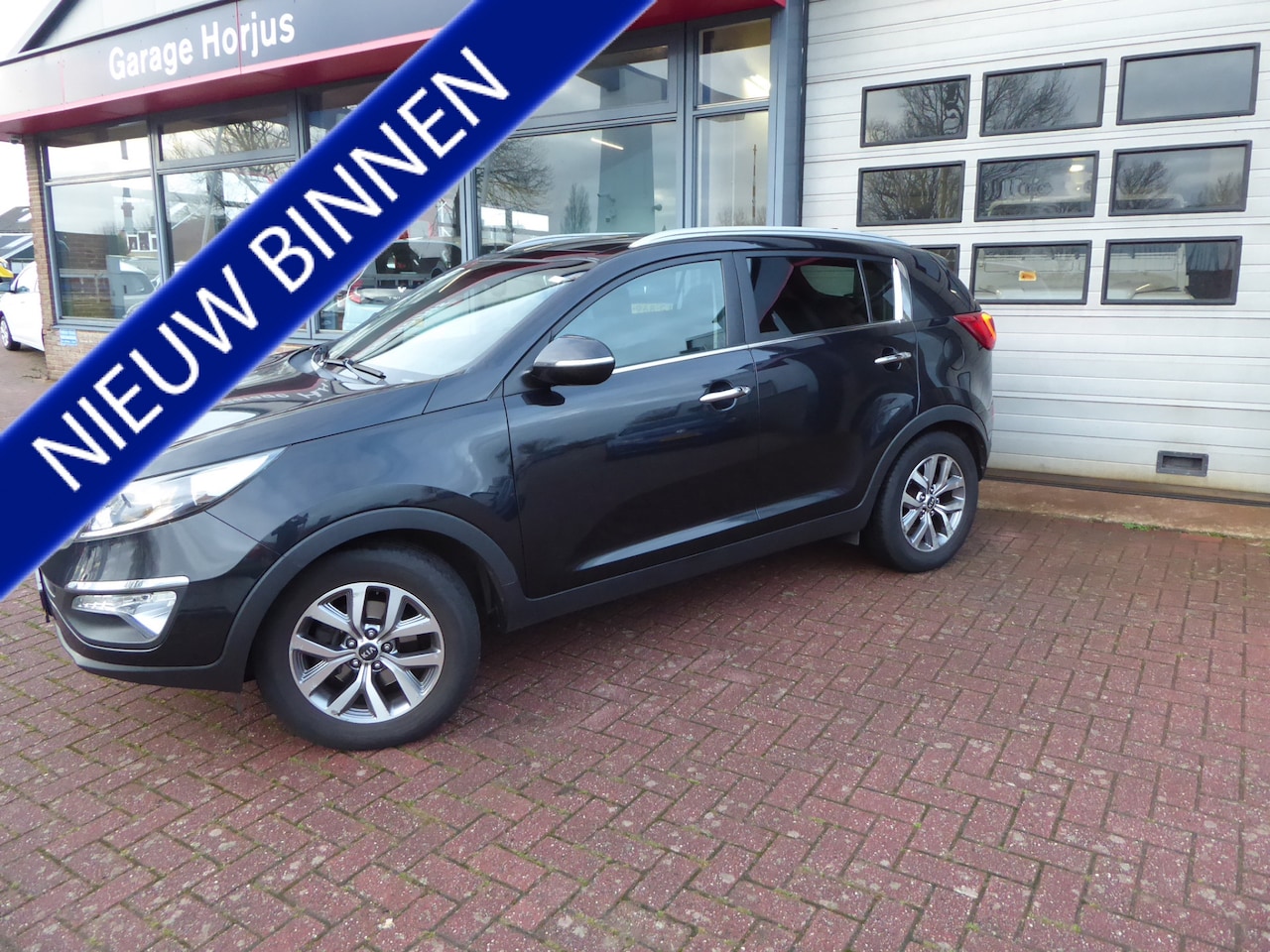 Kia Sportage - 1.6 GDI BusinessPlusLine NAVI, TREKH, PANODAK, CAMERA, PDC, CRUISE!! - AutoWereld.nl