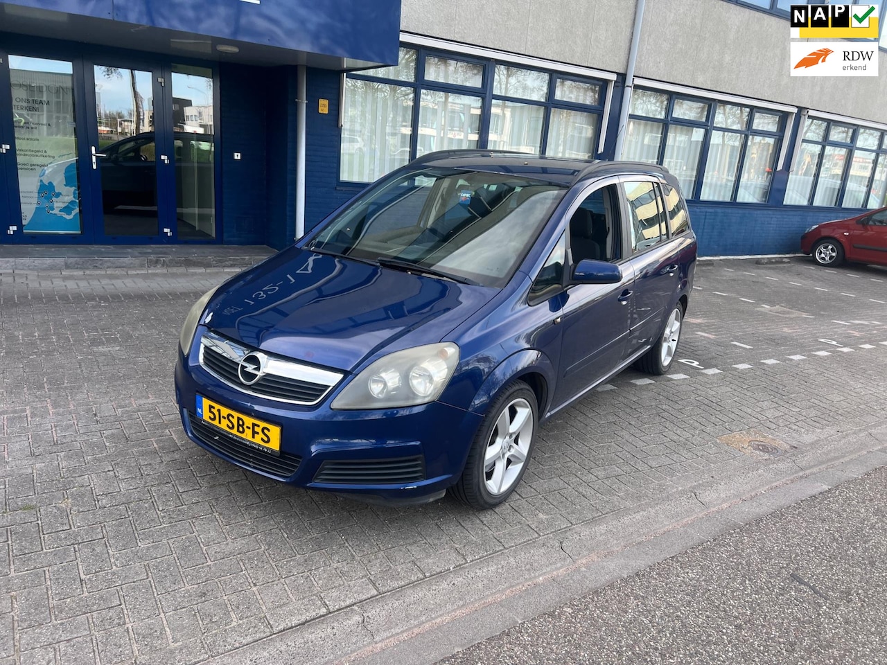 Opel Zafira - 2.2 Enjoy tekst goed lezen - AutoWereld.nl