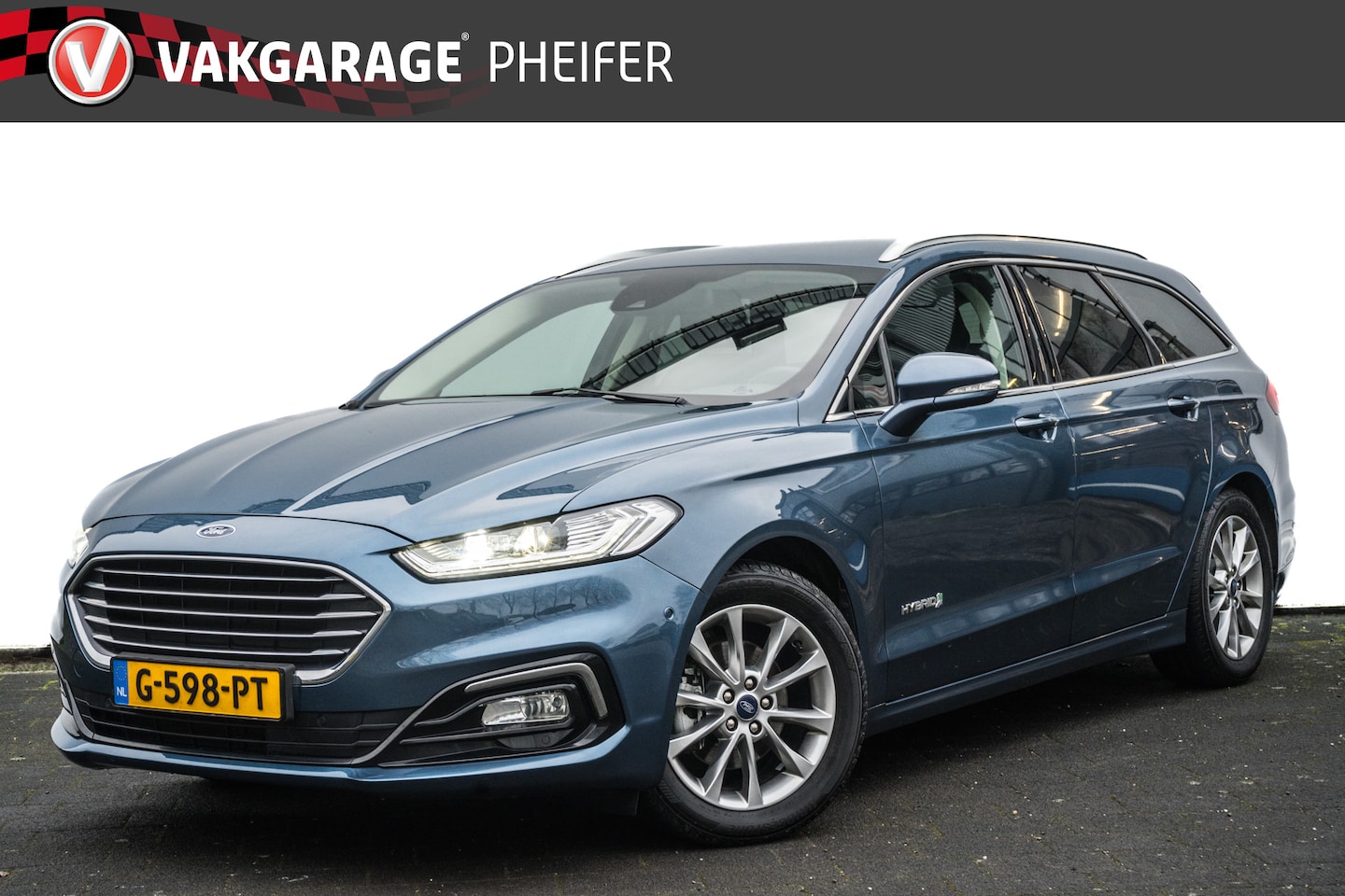 Ford Mondeo Wagon - 2.0 IVCT 187pk HEV Titanium Lederen int./ Stoelverwarming/ Trekhaak/ Camera/ Adapt. cruise - AutoWereld.nl