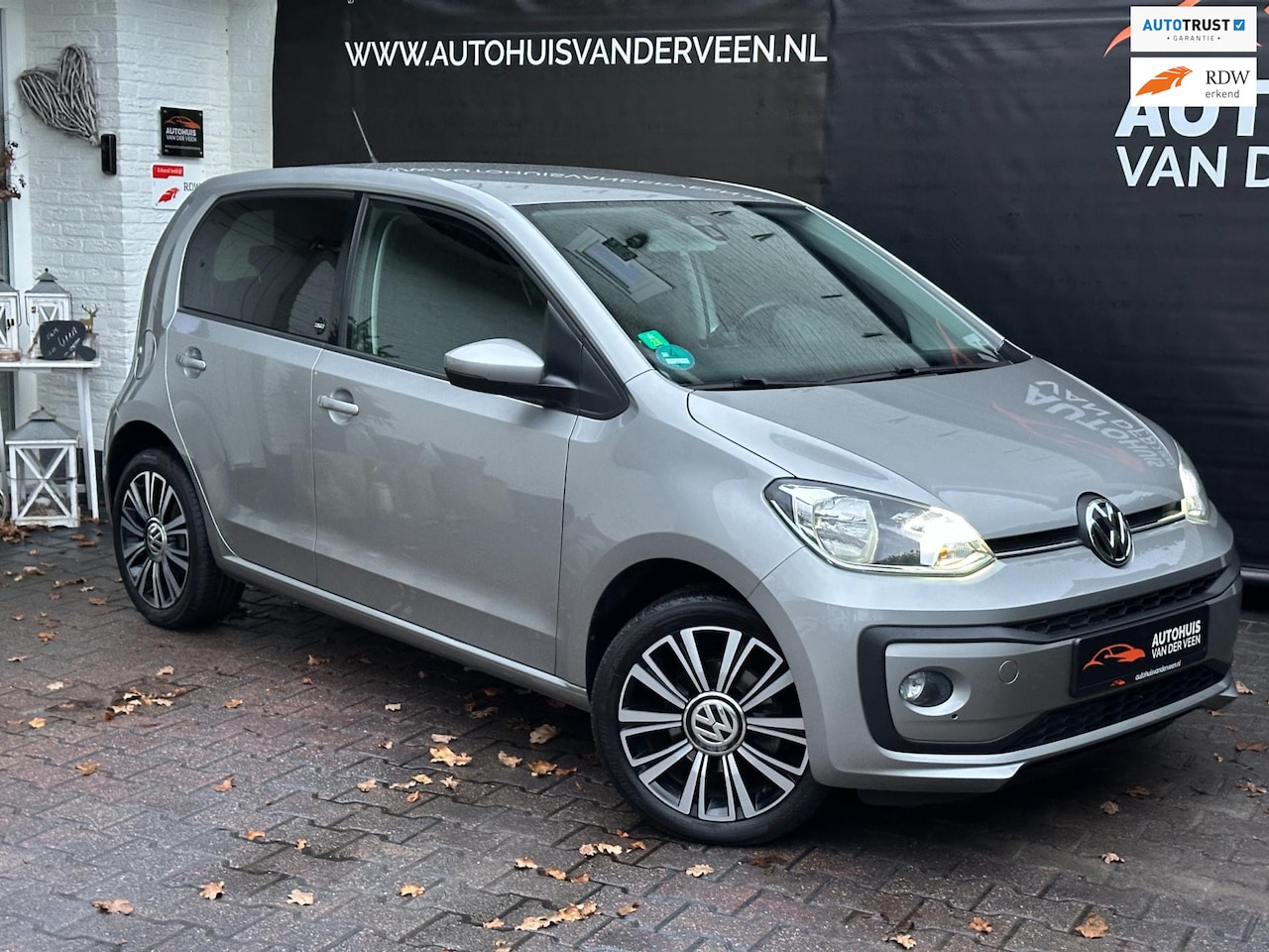 Volkswagen Up! - 1.0 BMT High Up! Sound 76.979 km, Cruise Control, PDC, Airco/Etc! - AutoWereld.nl