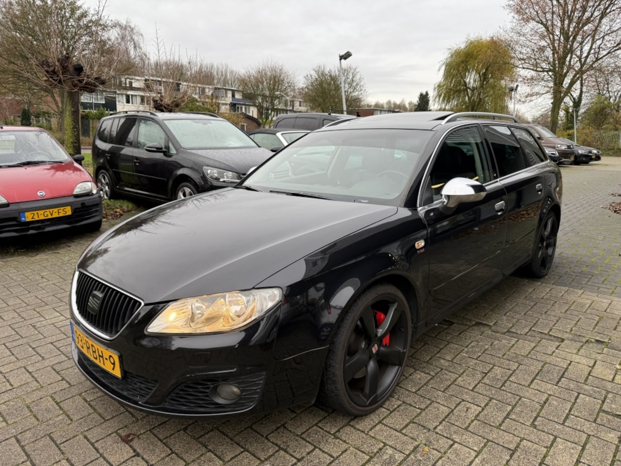 Seat Exeo ST - 2.0 TSI Sport full option!! Leer - AutoWereld.nl