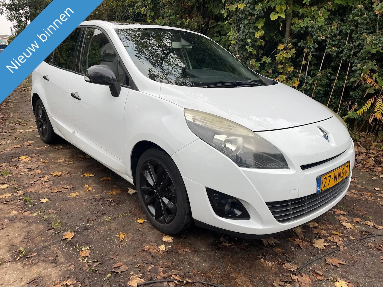 Renault Grand Scénic - 1.4 TCe schade (only Export) - AutoWereld.nl