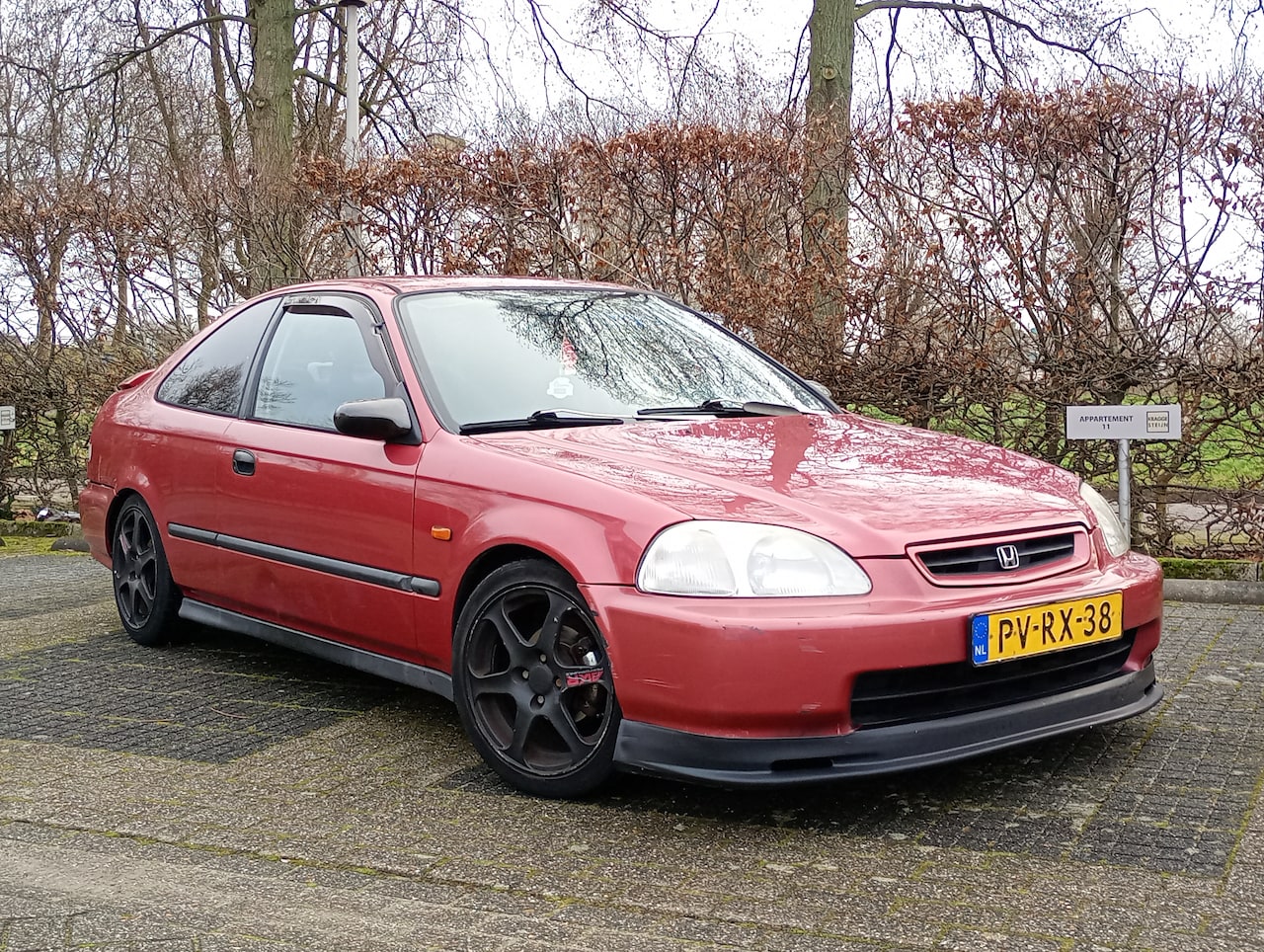 Honda Civic Coupé - 1.6i LS - AutoWereld.nl