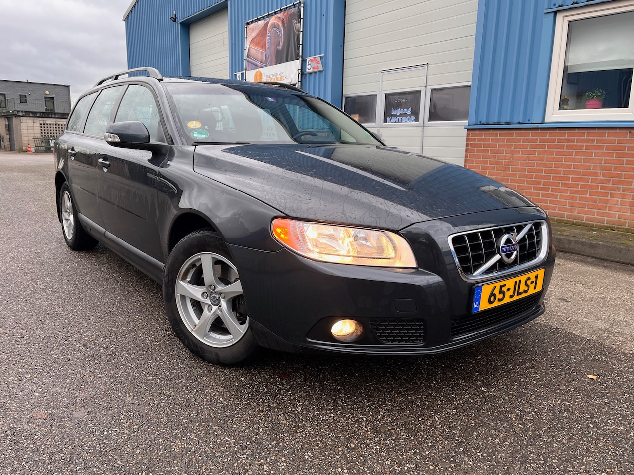 Volvo V70 - 2.0D Limited Edition - AutoWereld.nl