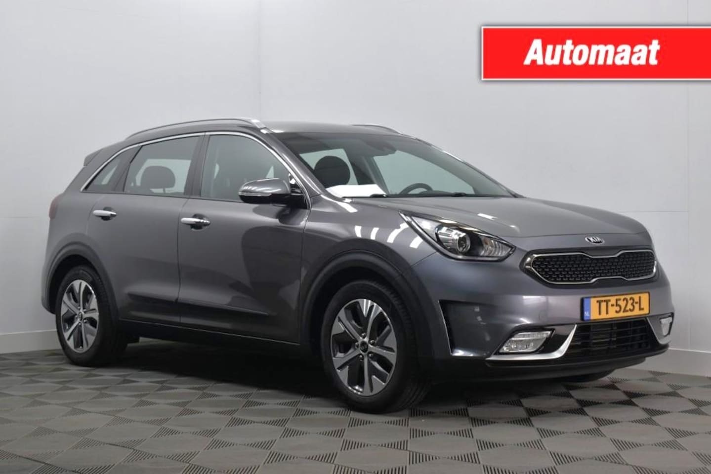 Kia Niro - 1.6 GDi Hybrid DynamicLine 1.6 GDI HYBRID DynamicLine - AutoWereld.nl