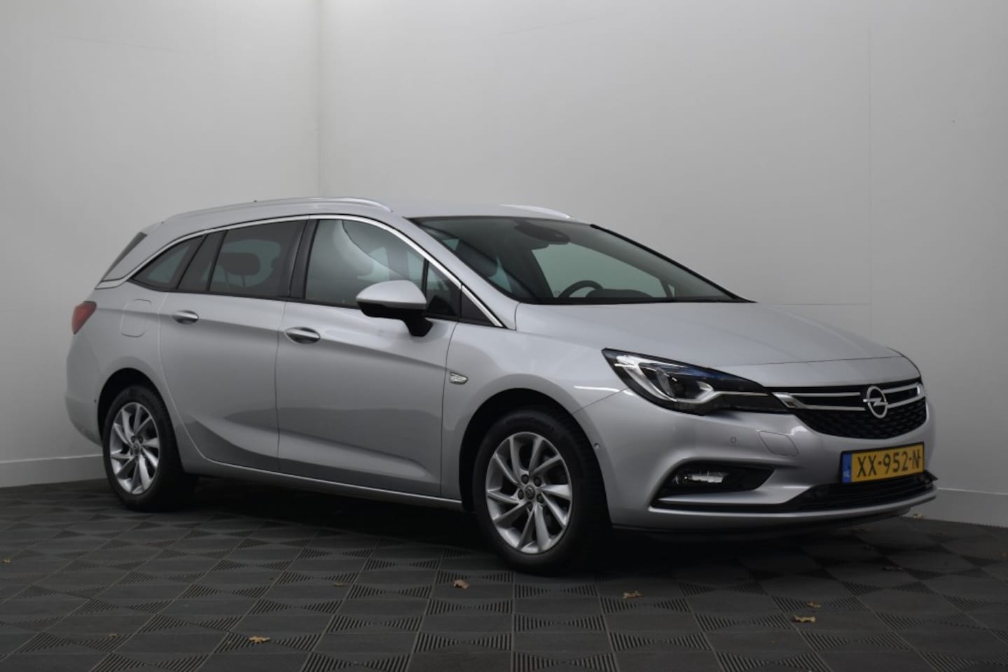 Opel Astra Sports Tourer - Sports Tourer 1.4 Turbo 150PK Innovation - AutoWereld.nl