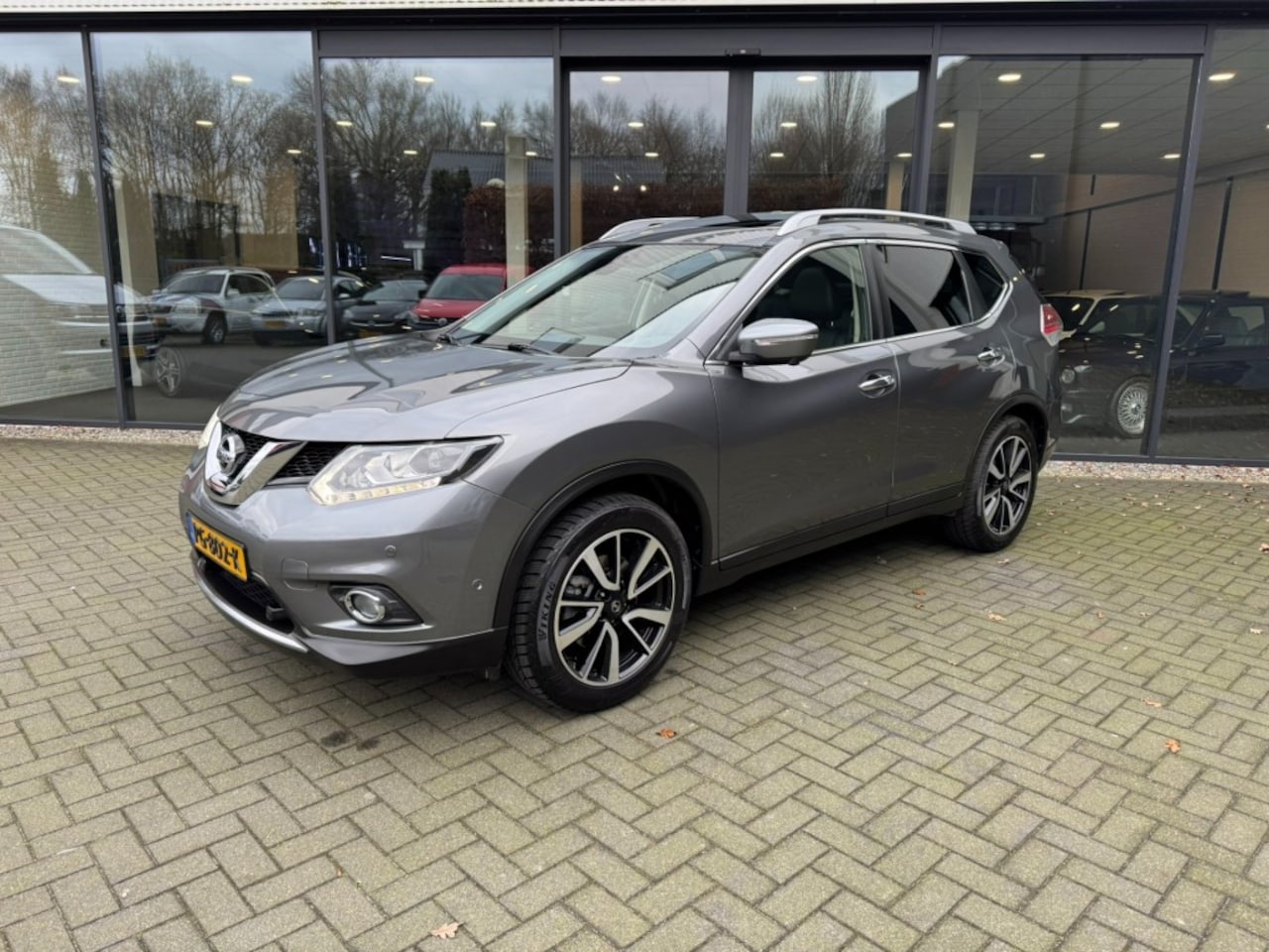 Nissan X-Trail - 1.6 DIG-T Tekna 7p. 1.6 DIG-T TEKNA 7P.,Pano,LED,Leer,BLIS,Lane Ass.,Trekhk Afn., - AutoWereld.nl