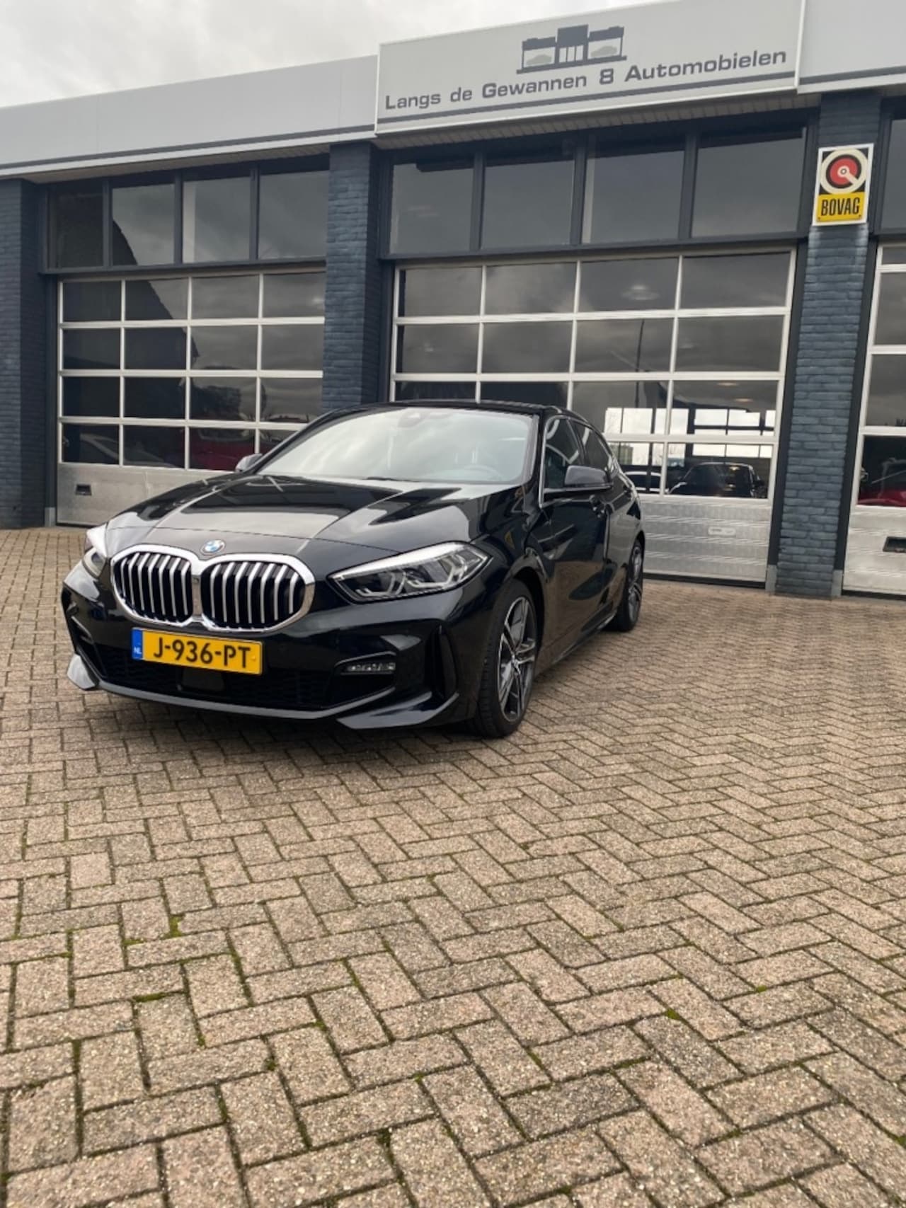 BMW 1-serie - 118I HIGH EXEC. ED. M Pakket - AutoWereld.nl