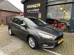 Ford Focus - 1.0 TITANIUM