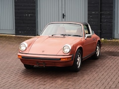 Porsche 911 - Salmon Metallic FULLY MACTHING California car