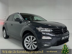 Volkswagen T-Roc - TSI 116PK STYLE *NAP/Stoelv/Cam/Elek Klep