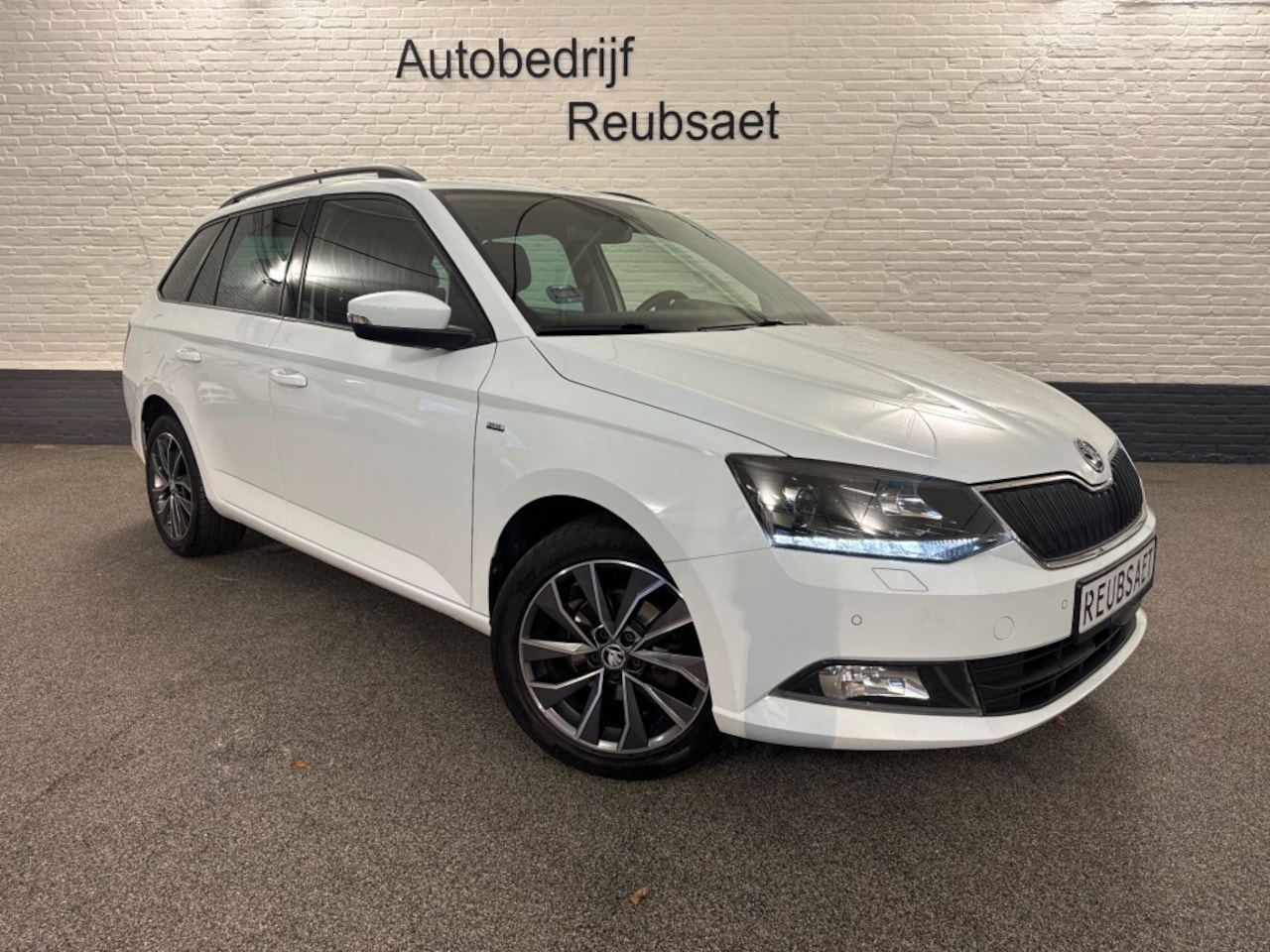 Skoda Fabia Combi - 1.0 TSI Style Clima Cruise Led Pdc incl 12Mnd Garantie - AutoWereld.nl