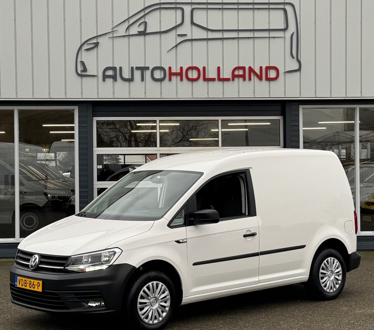 Volkswagen Caddy - 2.0 TDI 55KW 75PK EURO 6 NAVIGATIE/ MULTIFUNCTIONEEL STUUR/ AIRC - AutoWereld.nl