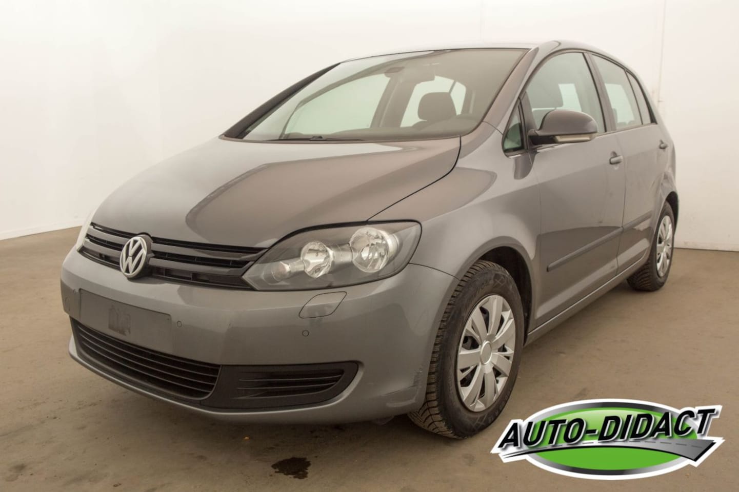 Volkswagen Golf Plus - 1.6 TDI Navi - AutoWereld.nl