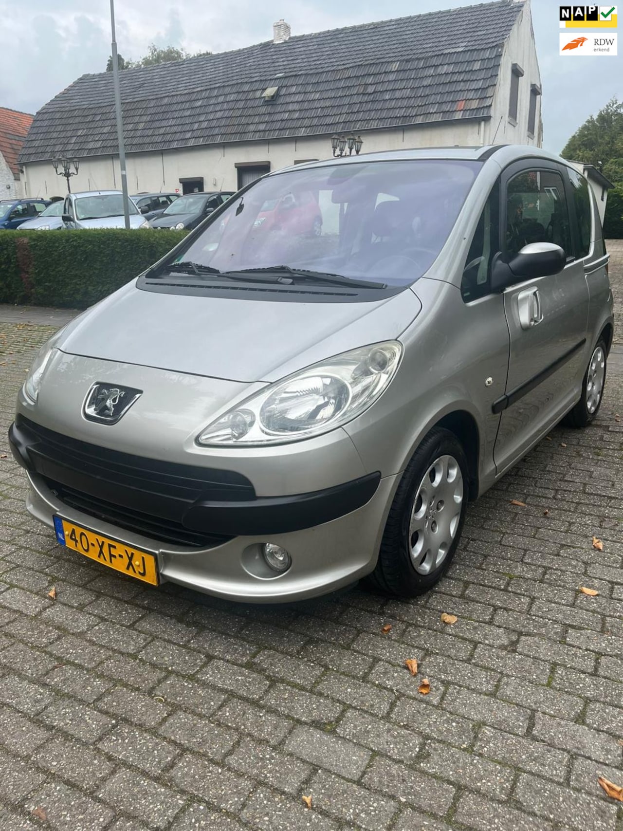 Peugeot 1007 - 1.4 Gentry KM 162300 NAP - AutoWereld.nl