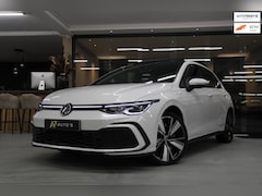 Volkswagen Golf - 1.4 eHybrid GTE / PANO/IQLIGHT/CAM/CARPLAY/VOL