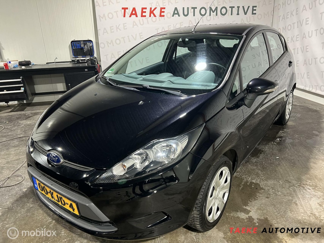 Ford Fiesta - 1.25 Limited Airco/2e EIG/LEES TEKST - AutoWereld.nl