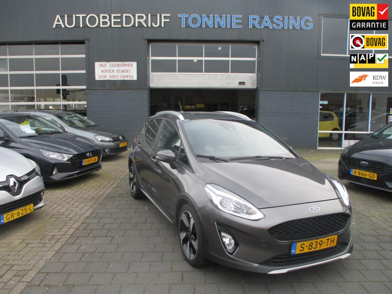 Ford Fiesta - 1.0 EcoBoost Active 1.0 EcoBoost Active,automaat,stoelverwarming - AutoWereld.nl