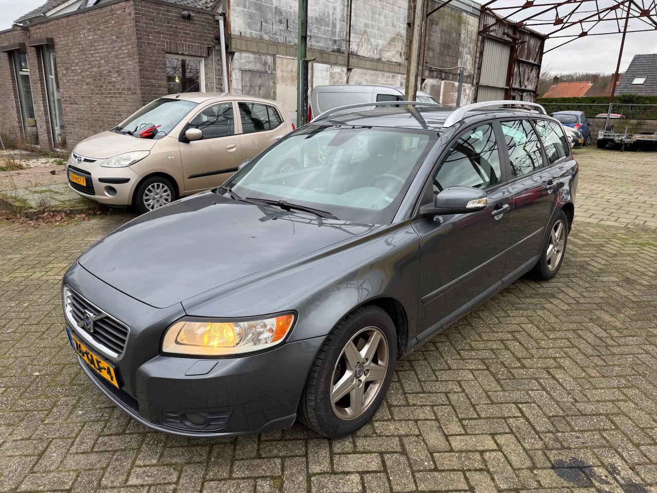 Volvo V50 - 2.0D Edition I CRUISE CTRL AIRCO APK - AutoWereld.nl