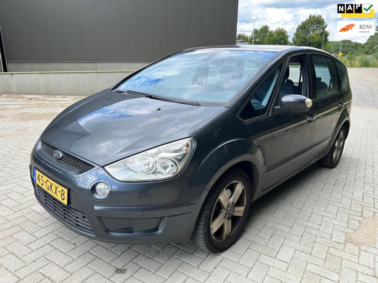 Ford S-Max - 2.0-16V Navi Pano - AutoWereld.nl