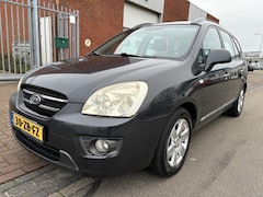 Kia Carens - 2.0 CVVT X-ecutive / Climate / Elek ramen